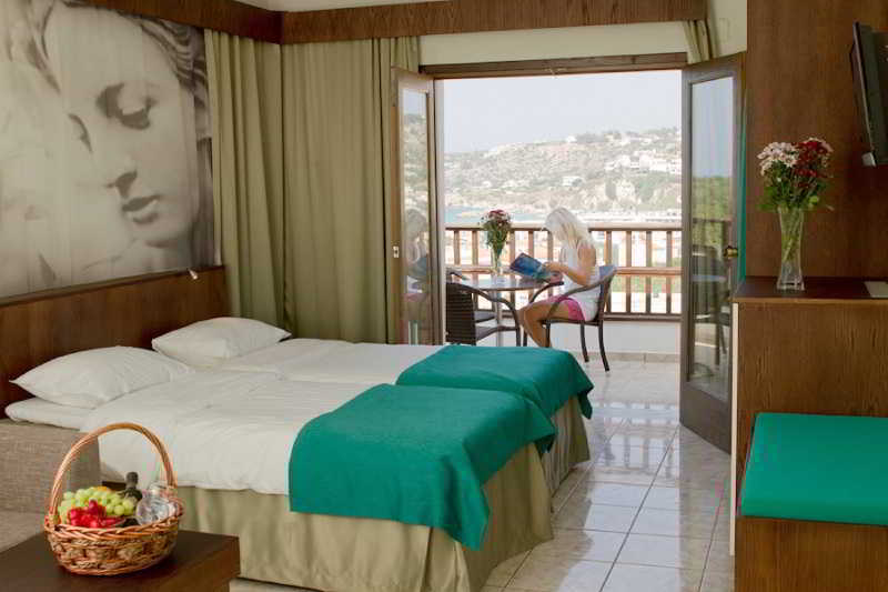 Langley Resort Almirida Bay Zewnętrze zdjęcie