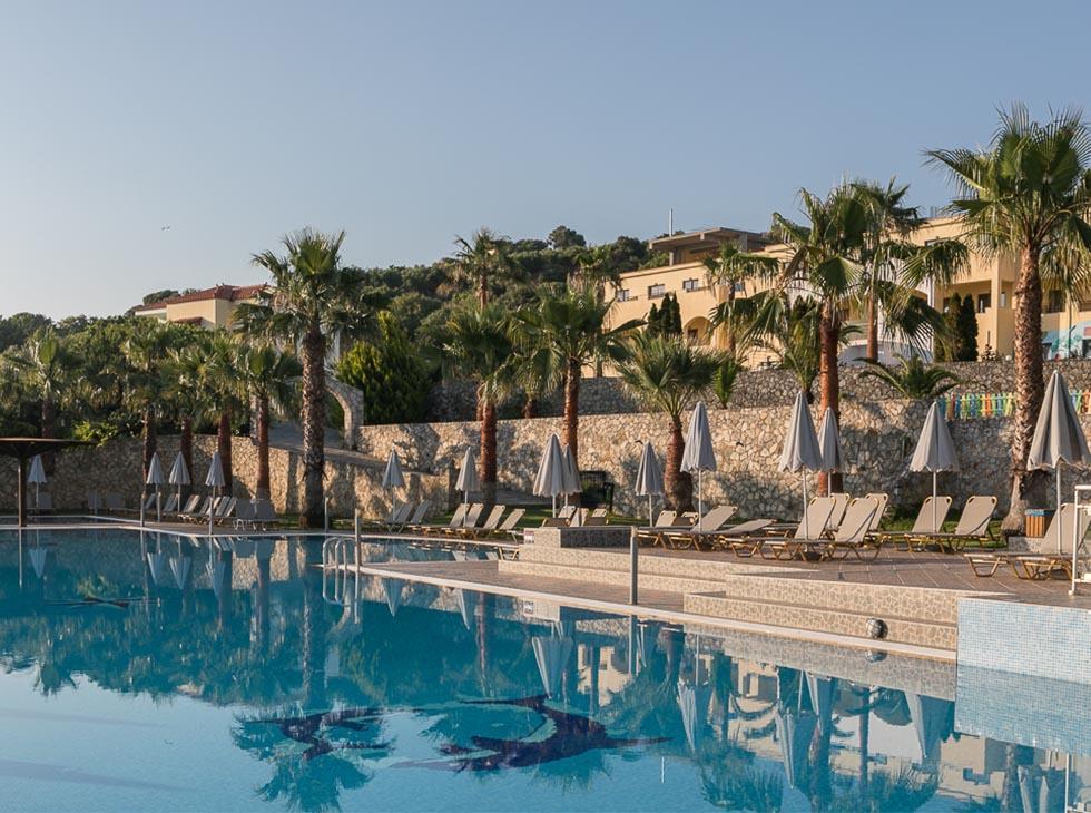 Langley Resort Almirida Bay Zewnętrze zdjęcie