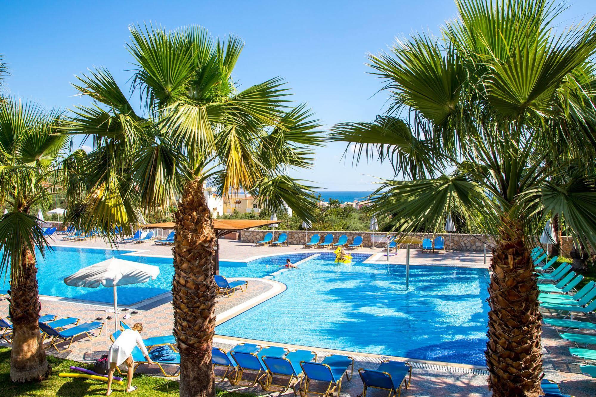 Langley Resort Almirida Bay Zewnętrze zdjęcie